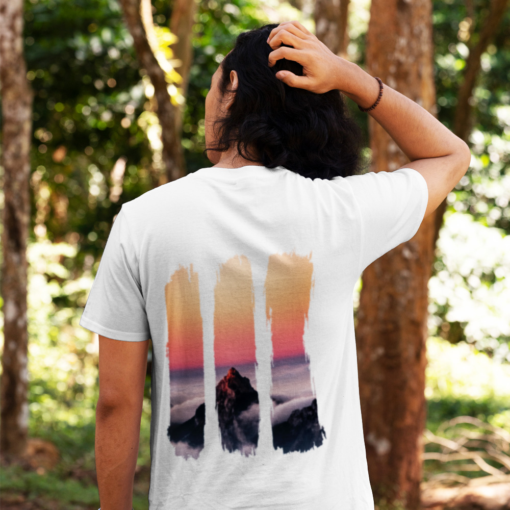 "Hiking Love" T-Shirt